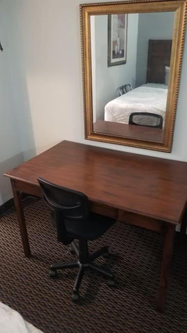 Hotel 2 Queen Beds Hotel Room 220 Booking Stillwater Exterior foto